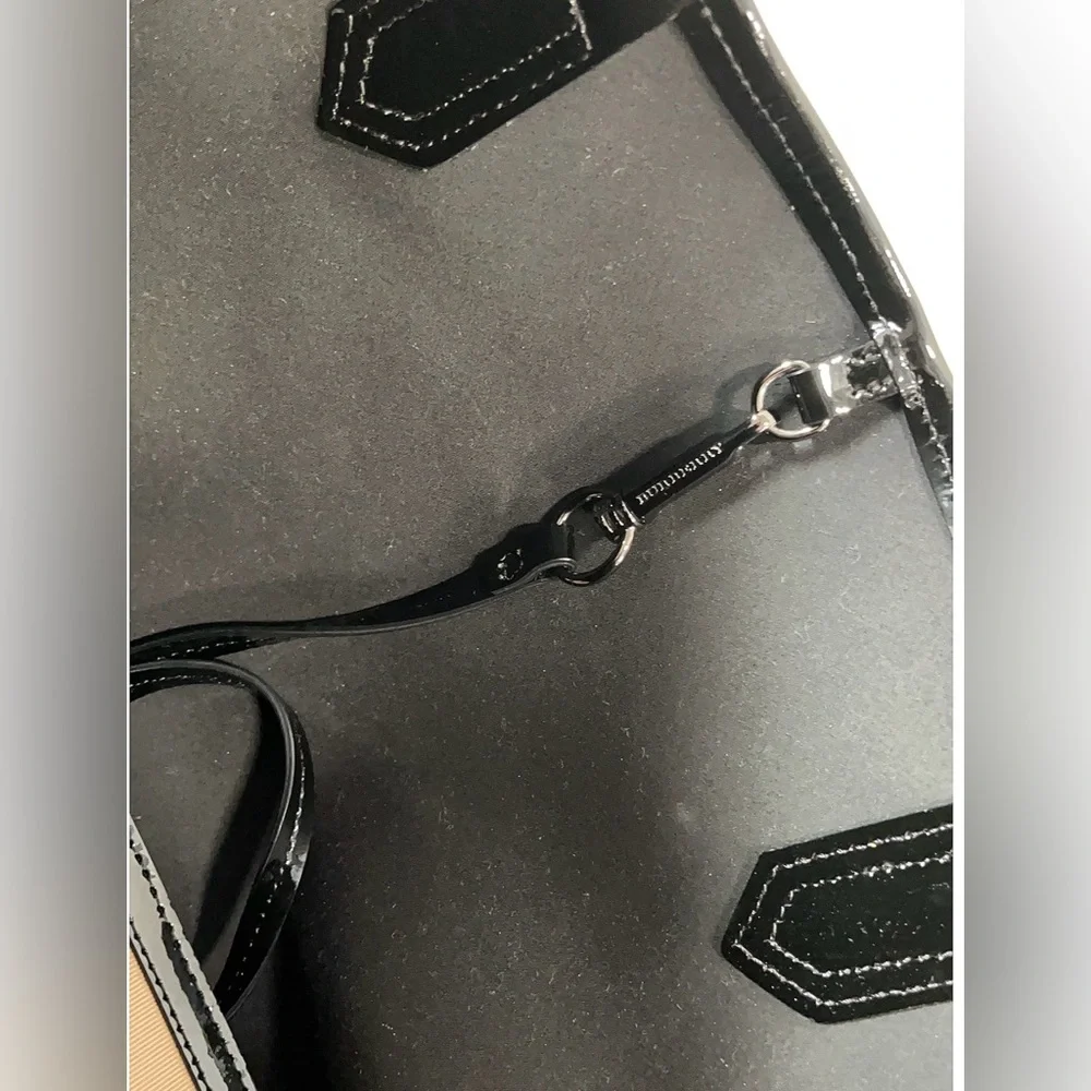 Burberry Supernova Check Bag Tote Coated Canvas‎ Luxury Style VGUC w/Dustbag - Picture 11 of 12